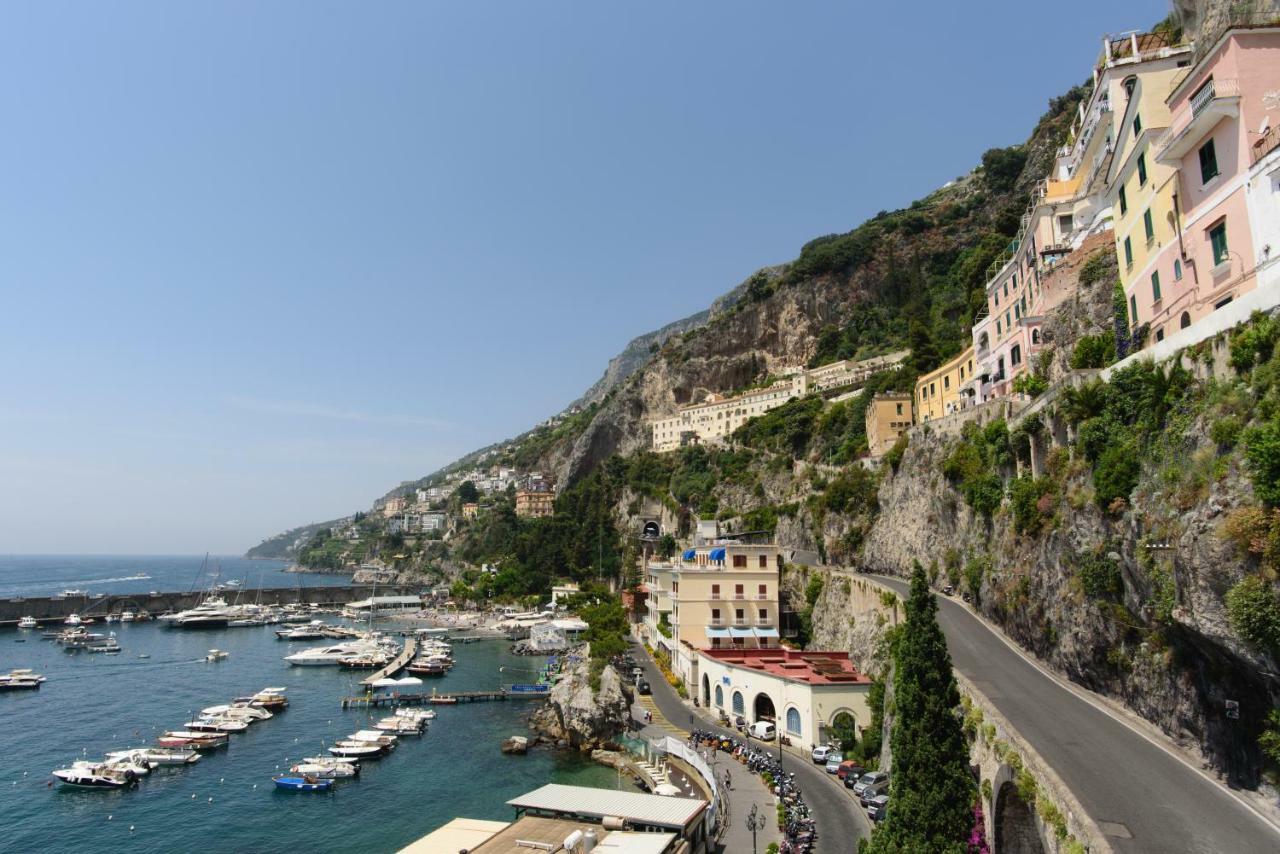 Dimore De Luca- Sea View Hotel Amalfi Exterior foto